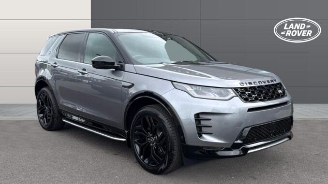 Land Rover Discovery Sport 1.5 P270e Metropolitan 5dr Auto [5 Seat] [NI] Station Wagon - Image 1